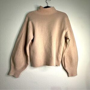 Vestique Light Tan Women's Mock Turtleneck Sweater w/wide sleeves. Sz M.